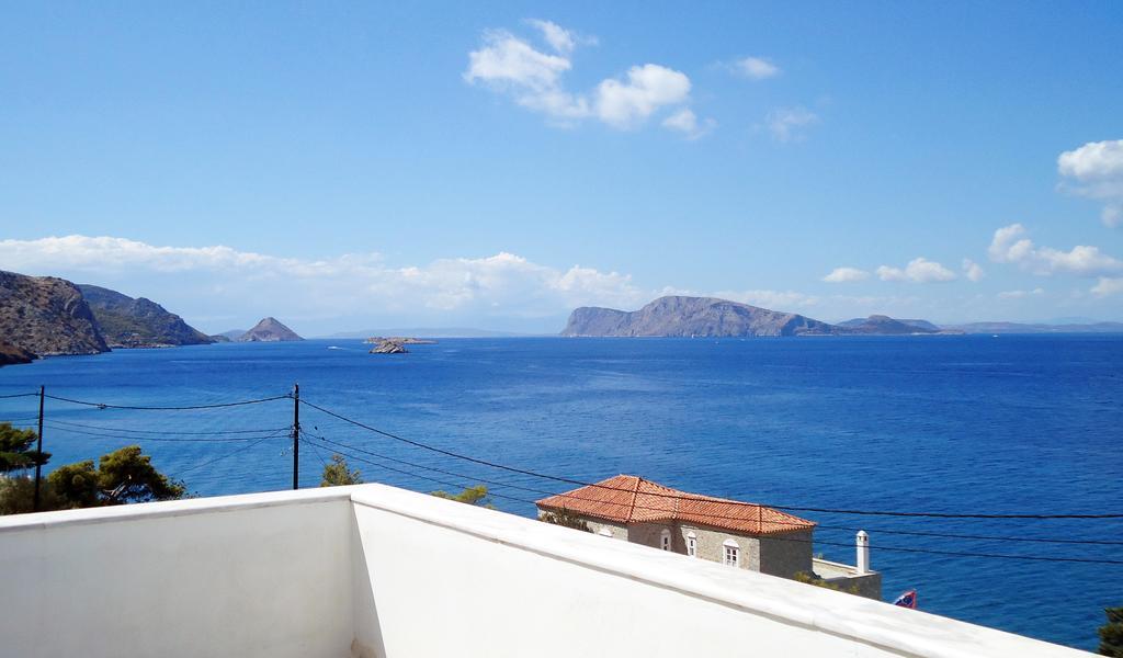 Vlichos Studio Apartment Hydra  Ruang foto
